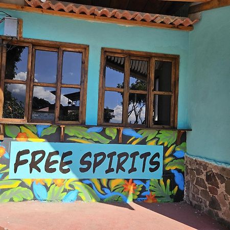 Free Spirits Hotel San Marcos La Laguna Buitenkant foto